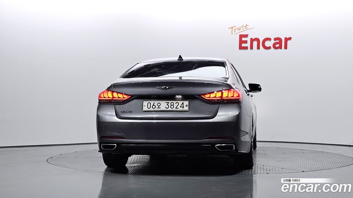 Hyundai Genesis 2016