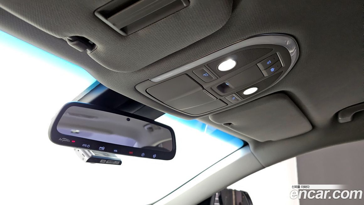 Hyundai Genesis 2016