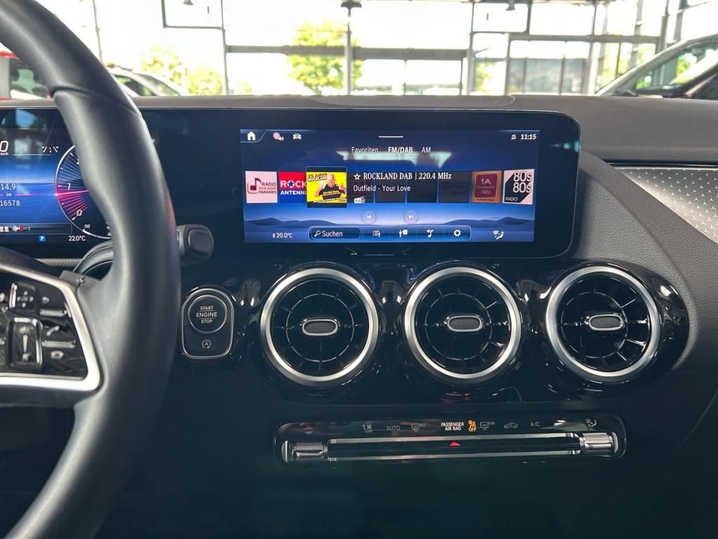 Mercedes-Benz B 180 2024