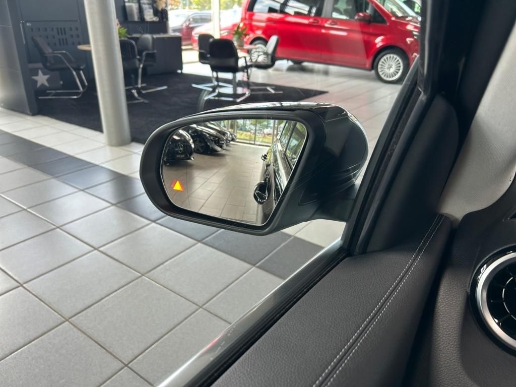 Mercedes-Benz B 180 2024