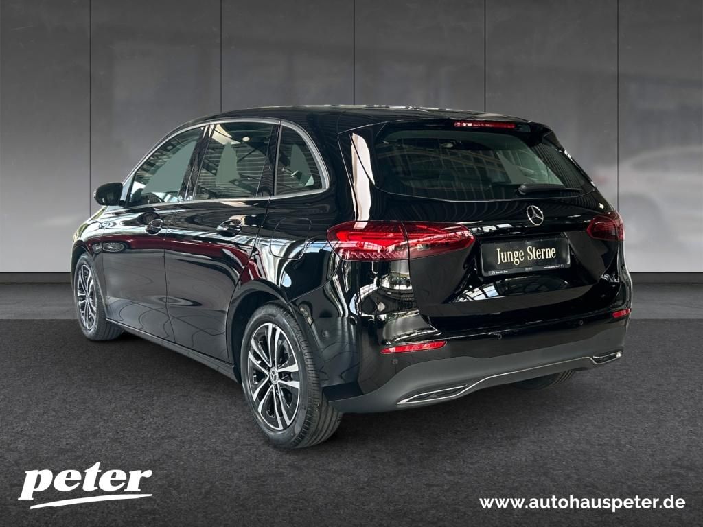 Mercedes-Benz B 180 2024