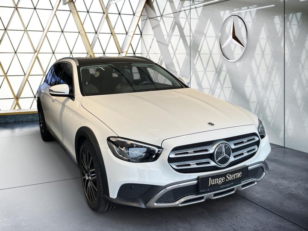 Mercedes-Benz E 220 2023