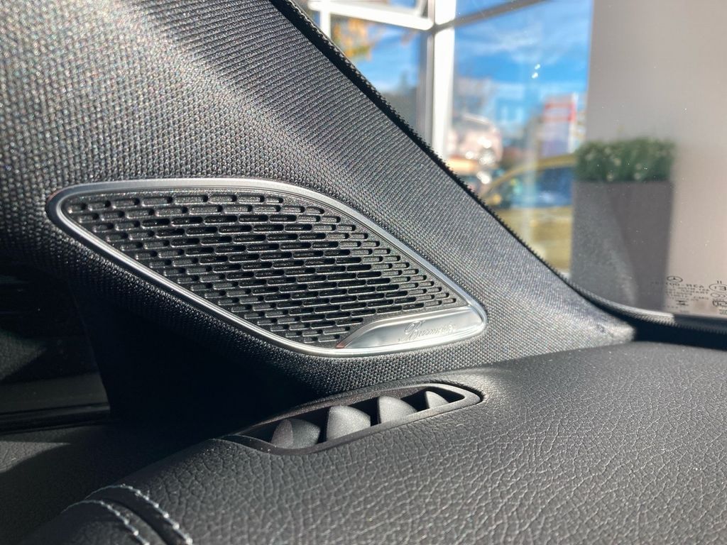 Mercedes-Benz CLA 200 2024