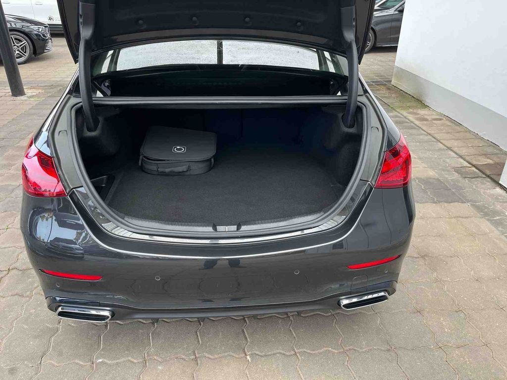 Mercedes-Benz C 300 2024