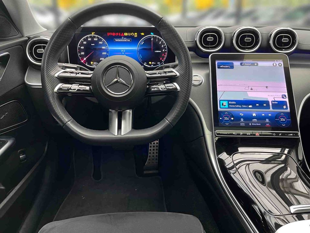 Mercedes-Benz C 300 2024