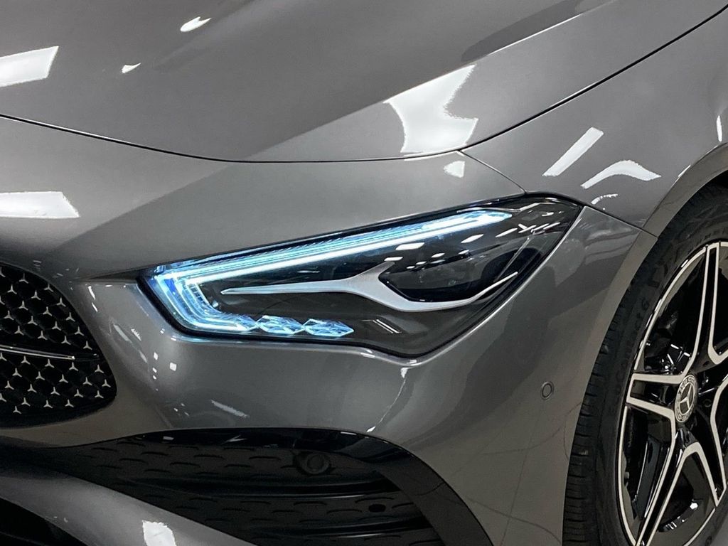 Mercedes-Benz CLA 200 2024