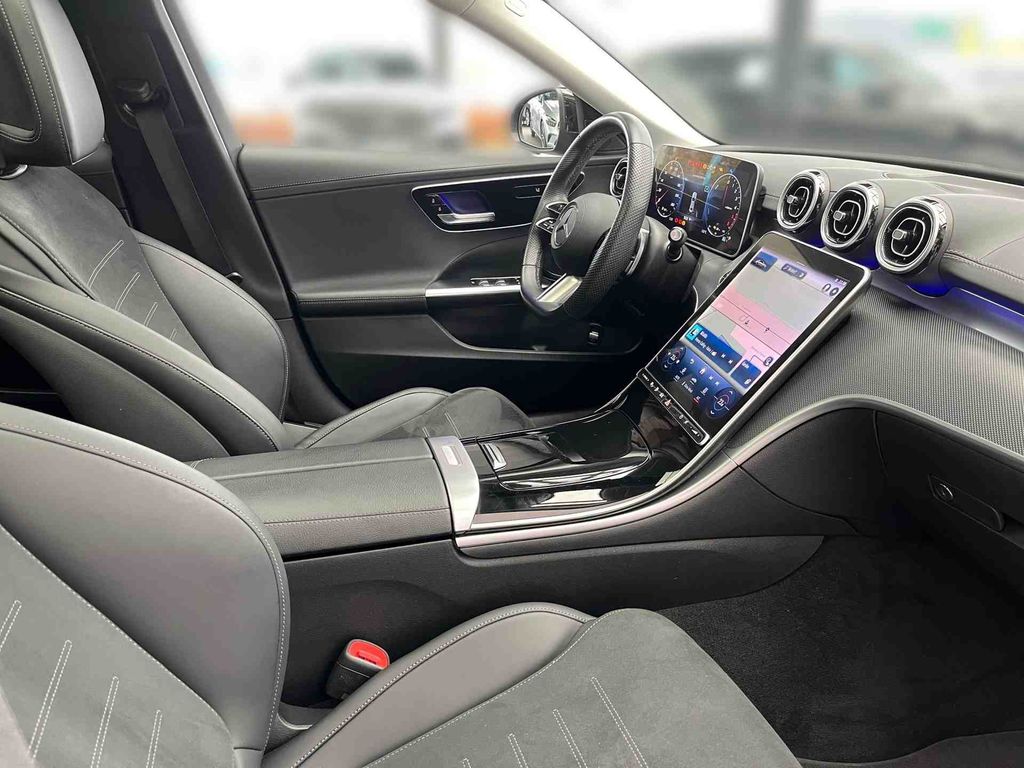 Mercedes-Benz C 300 2024