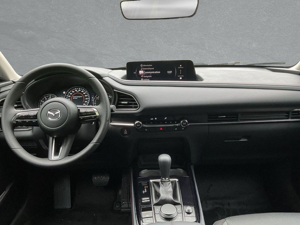 Mazda CX-30 2025