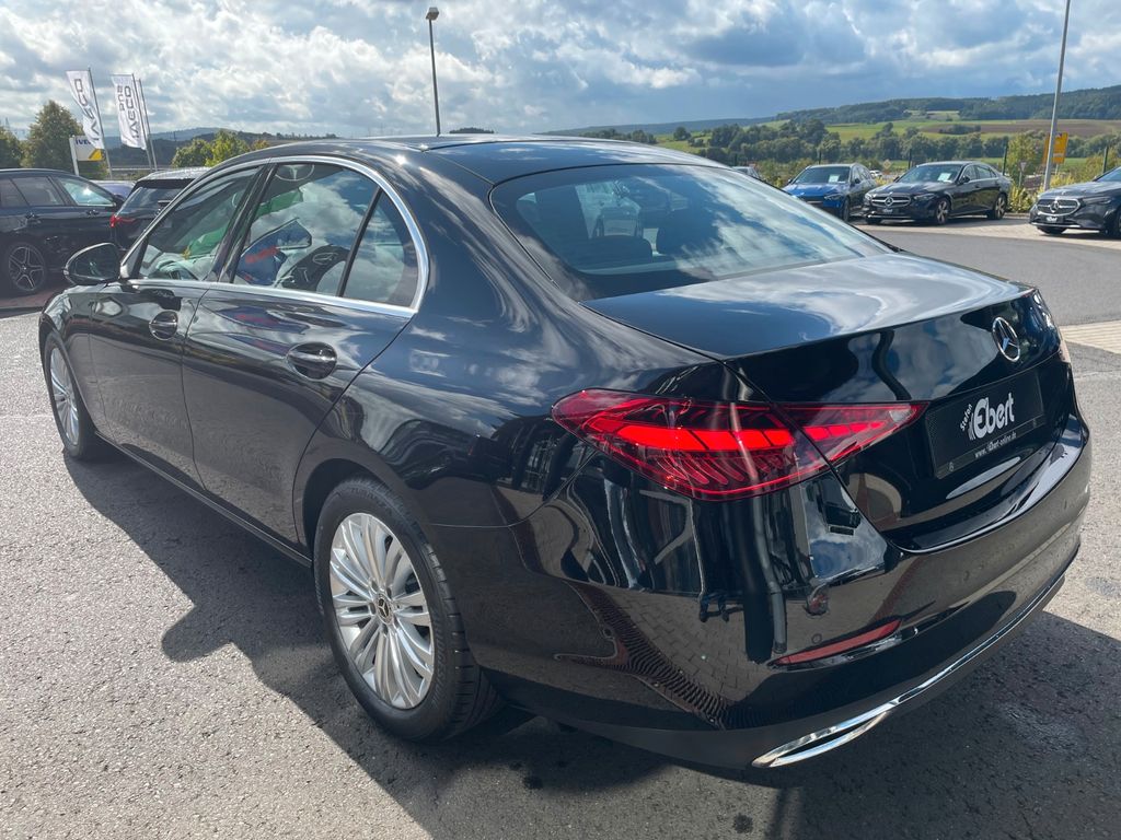 Mercedes-Benz C 200 2024