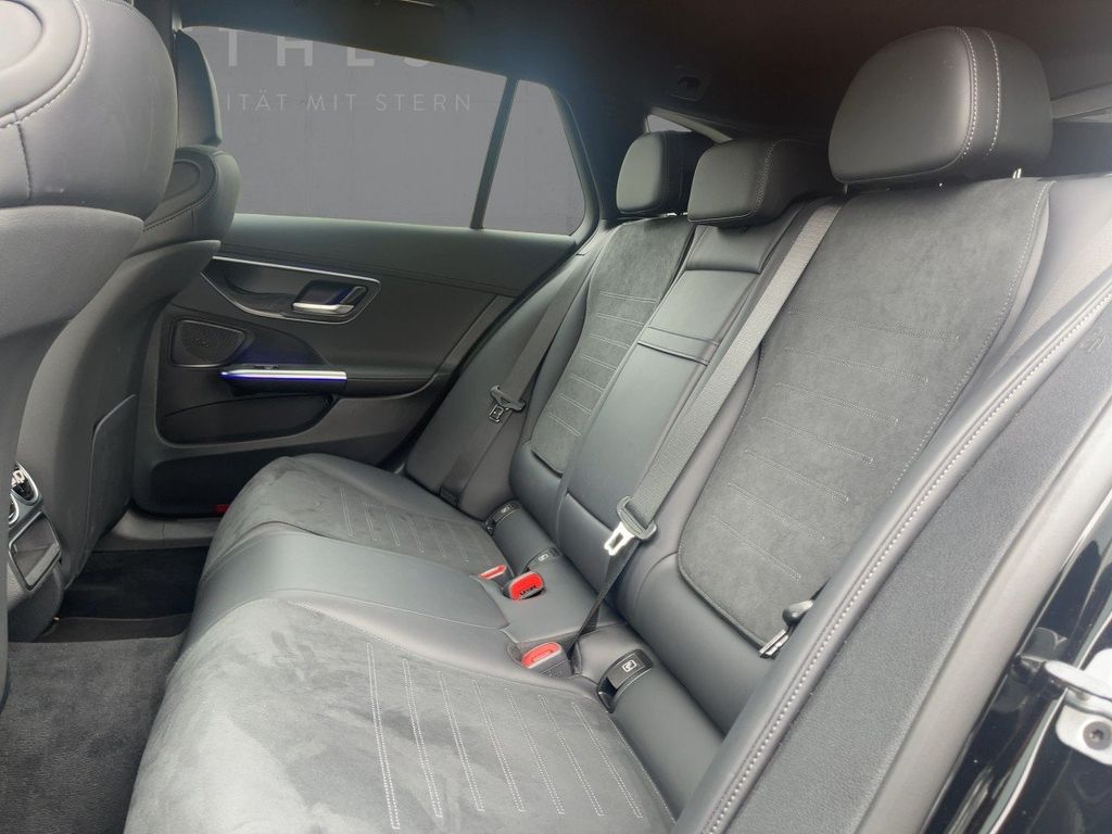 Mercedes-Benz C 220 2025