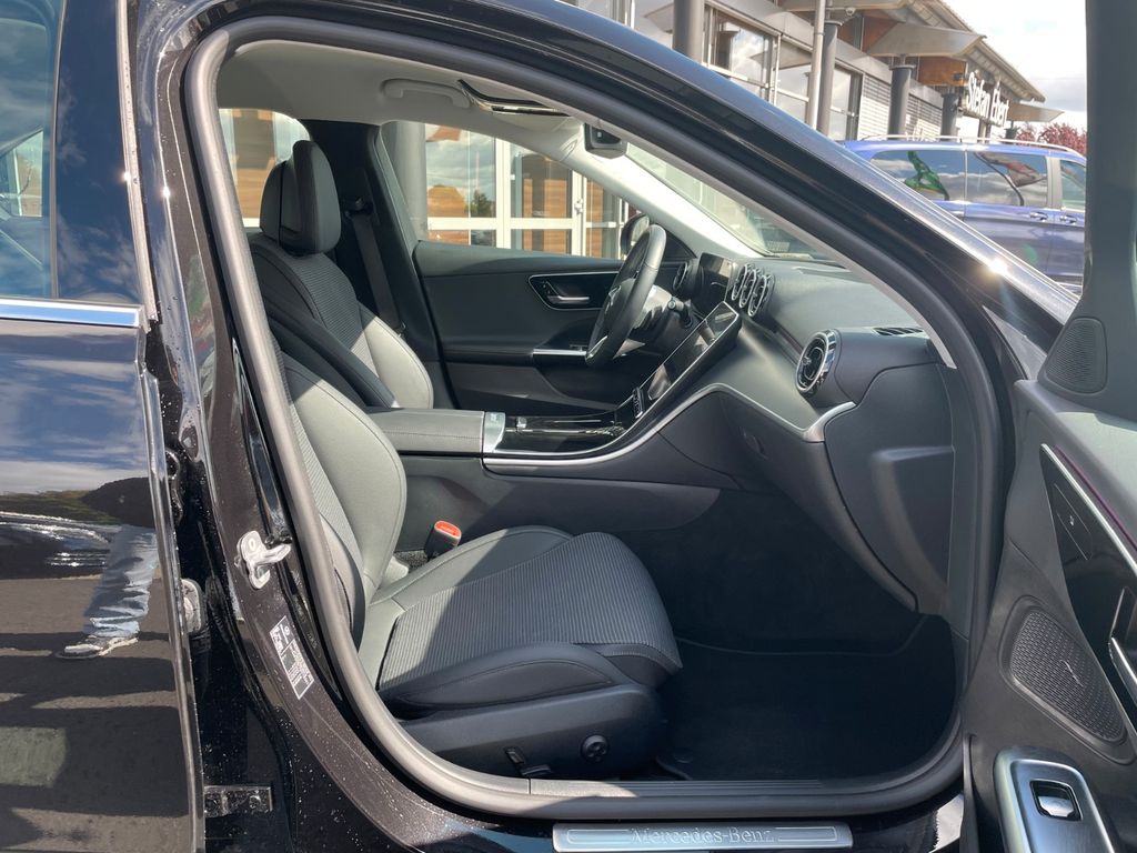 Mercedes-Benz C 200 2024