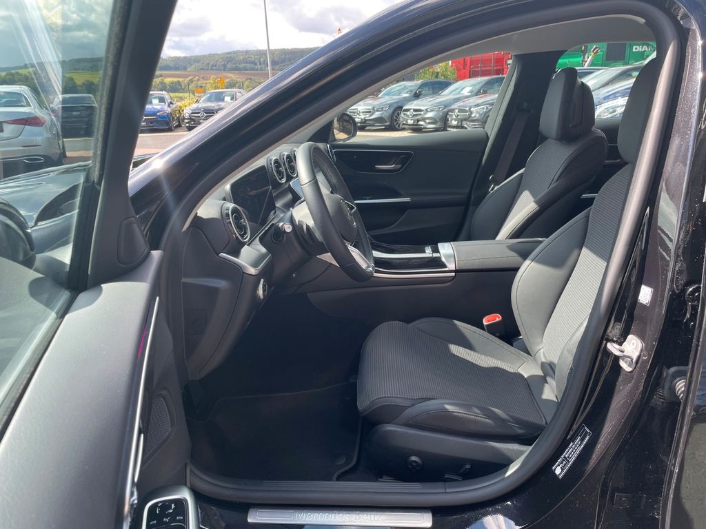 Mercedes-Benz C 200 2024