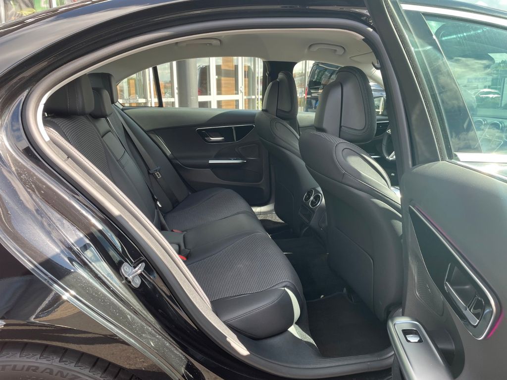 Mercedes-Benz C 200 2024