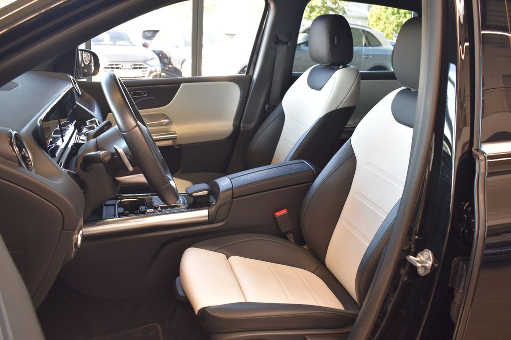 Mercedes-Benz B 200 2020