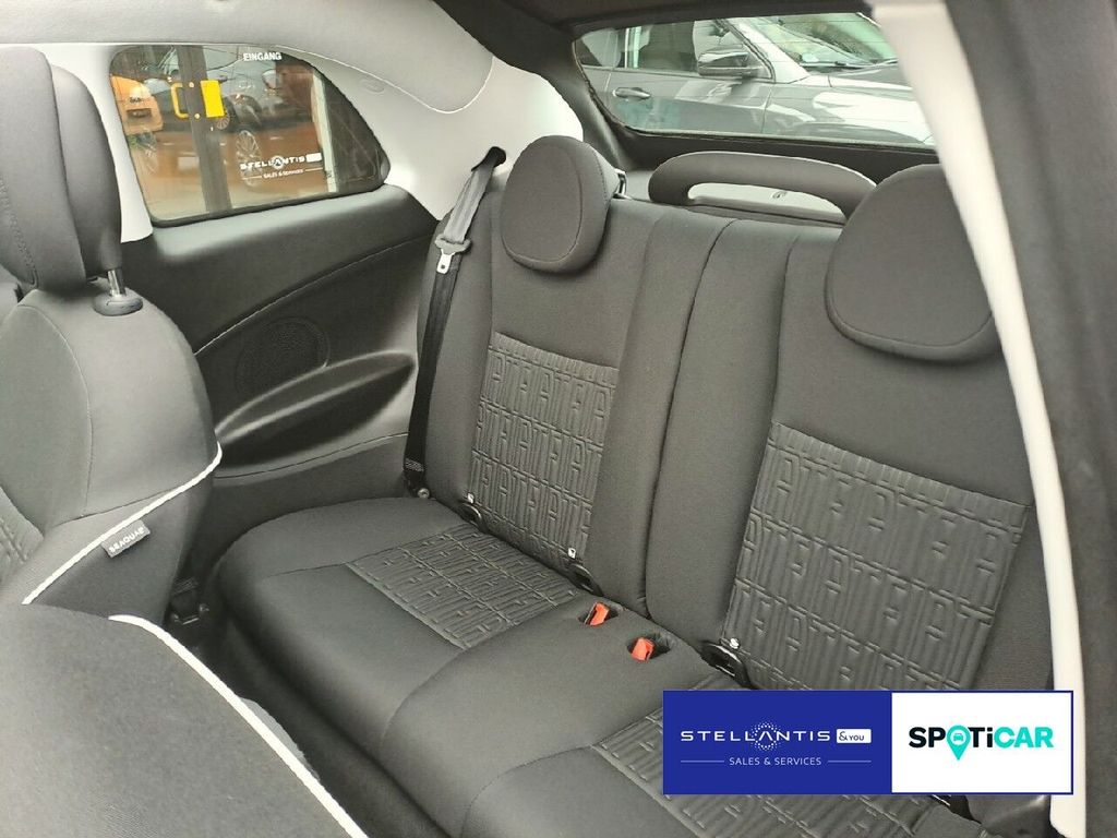 Fiat 500e 2023