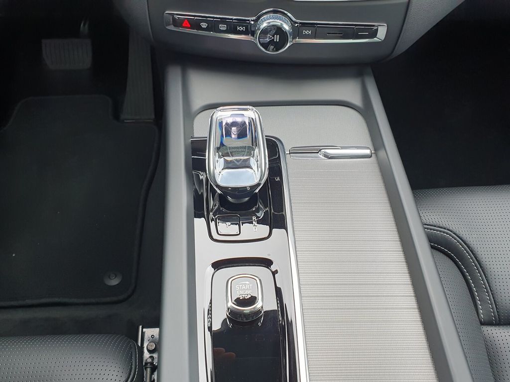 Volvo XC60 2024