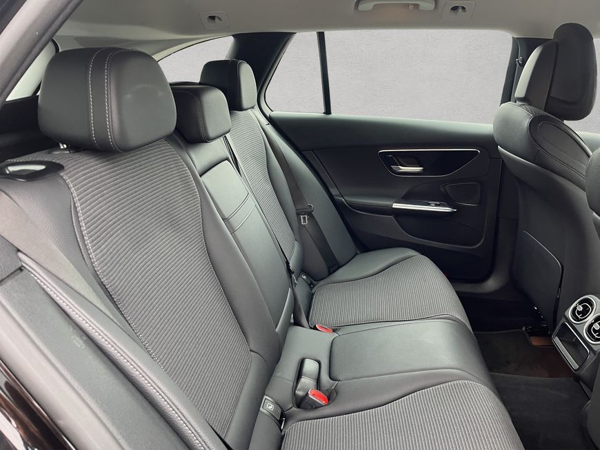 Mercedes-Benz C 200 2024