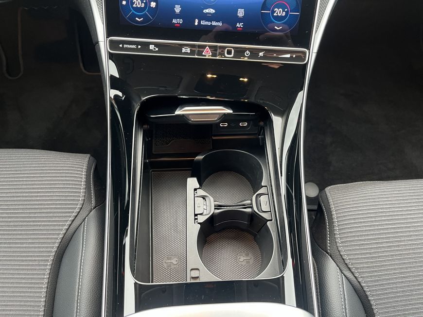 Mercedes-Benz C 200 2024