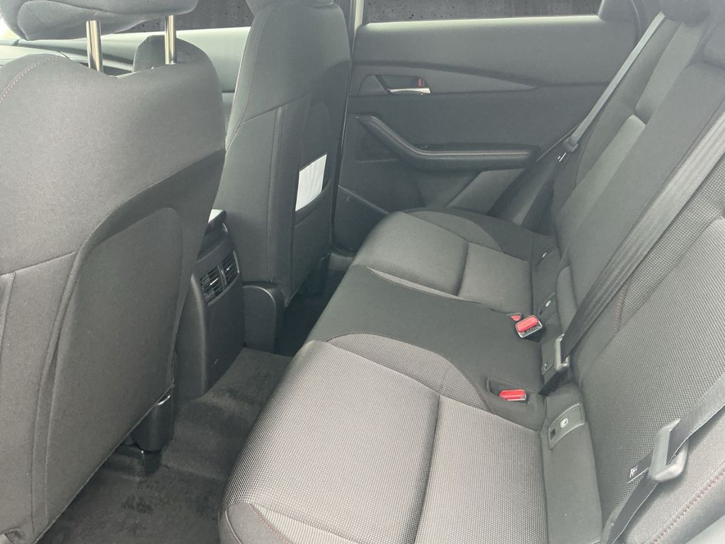 Mazda CX-30 2025
