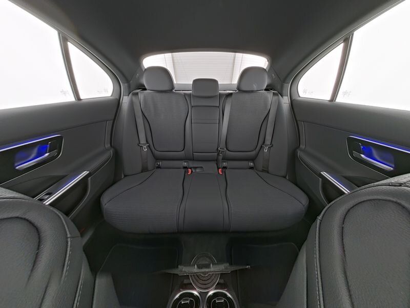 Mercedes-Benz C 200 2024