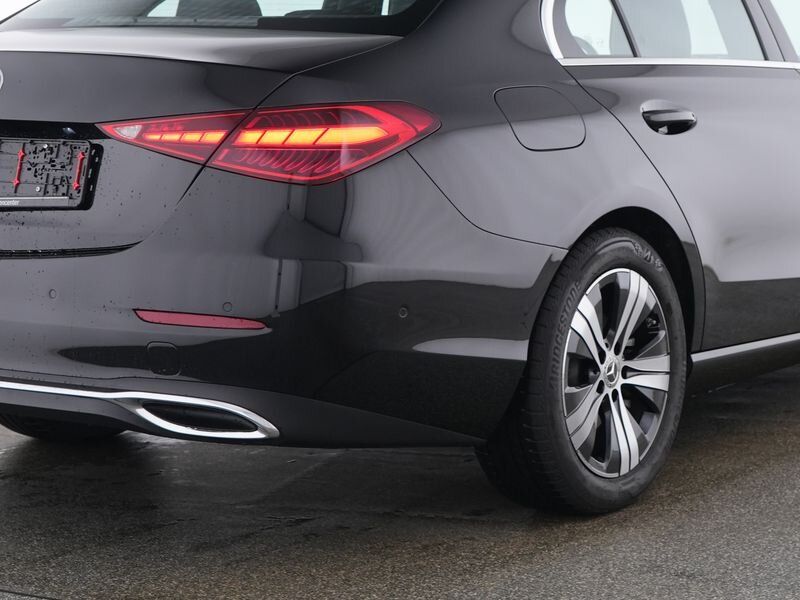 Mercedes-Benz C 200 2024