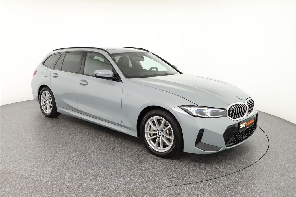 BMW 330 2025