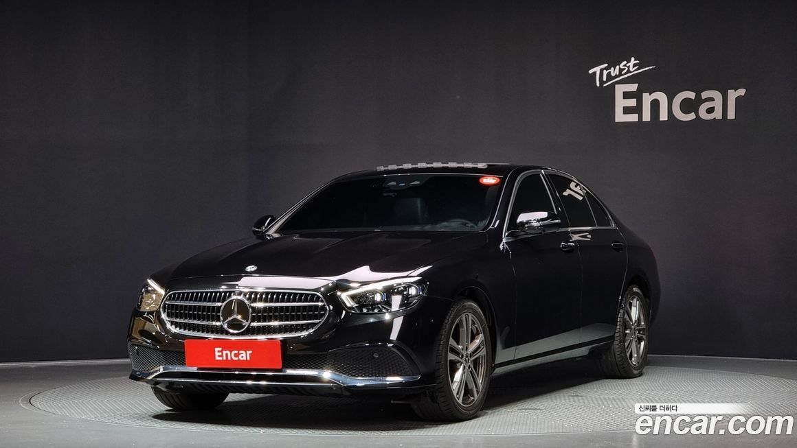 Mercedes-Benz E-Class 2021