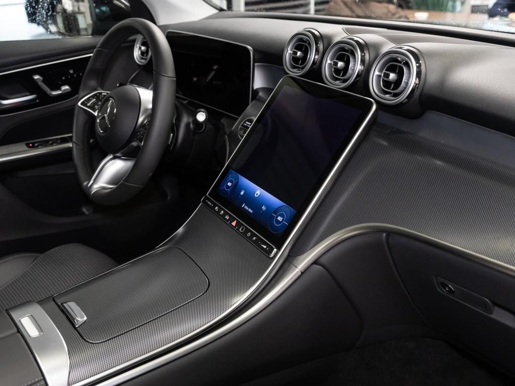Mercedes-Benz GLC 300 2024