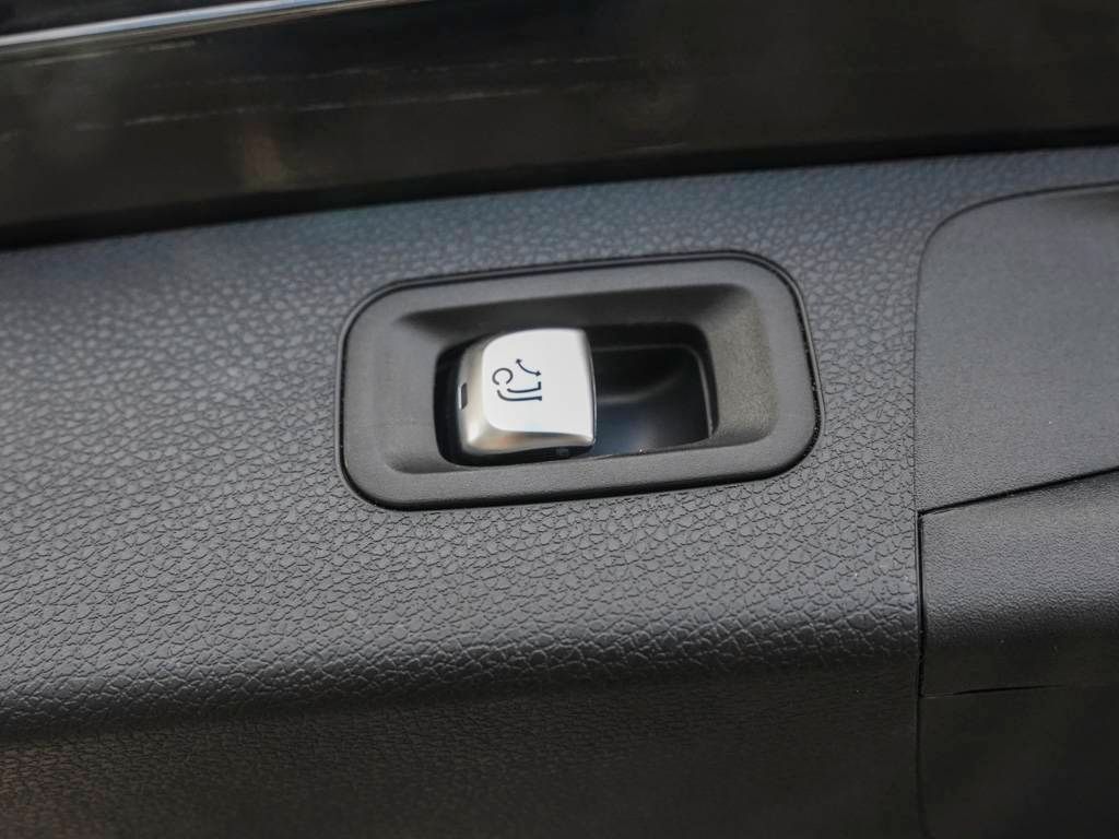 Mercedes-Benz E 300 2022