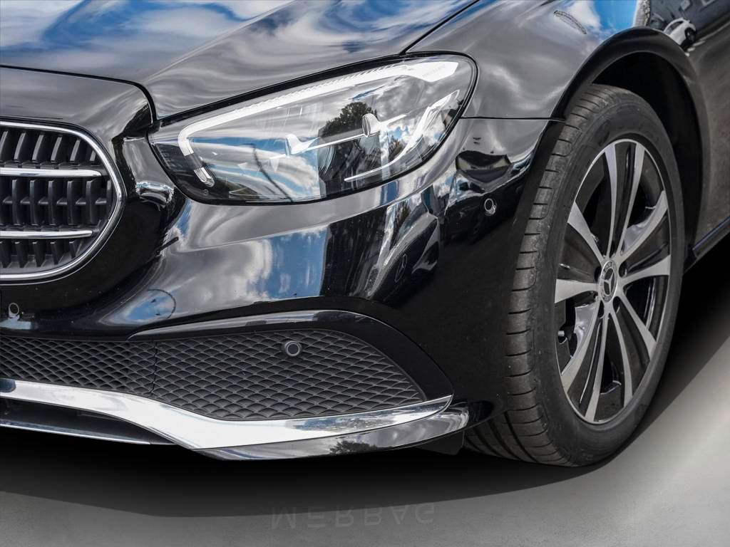 Mercedes-Benz E 300 2022