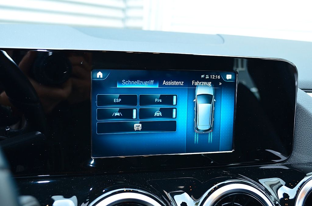 Mercedes-Benz B 200 2022