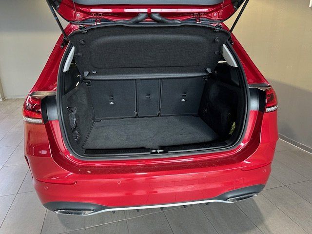 Mercedes-Benz B 250 2022