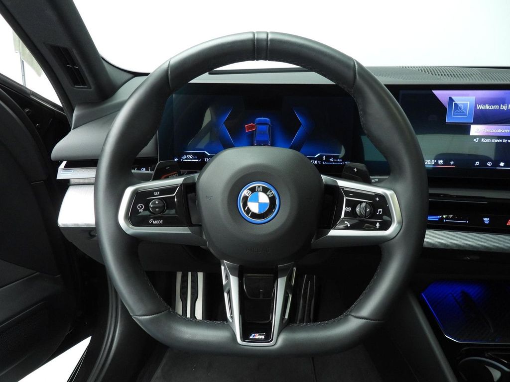 BMW 530 2025