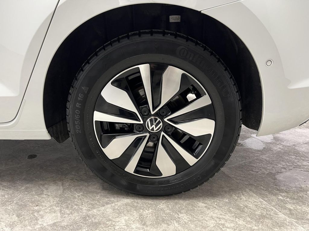 Volkswagen Touran 2025