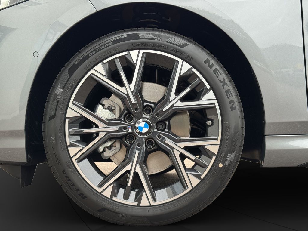 BMW 220 Gran Coupé 2025