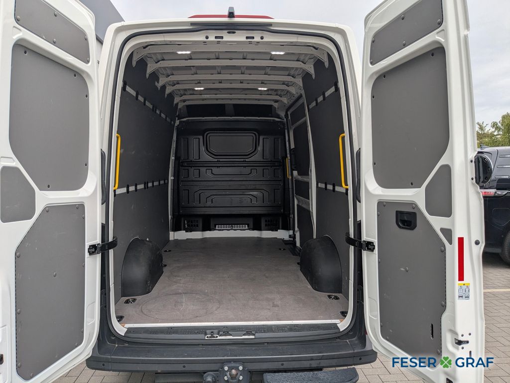 Volkswagen Crafter 2023