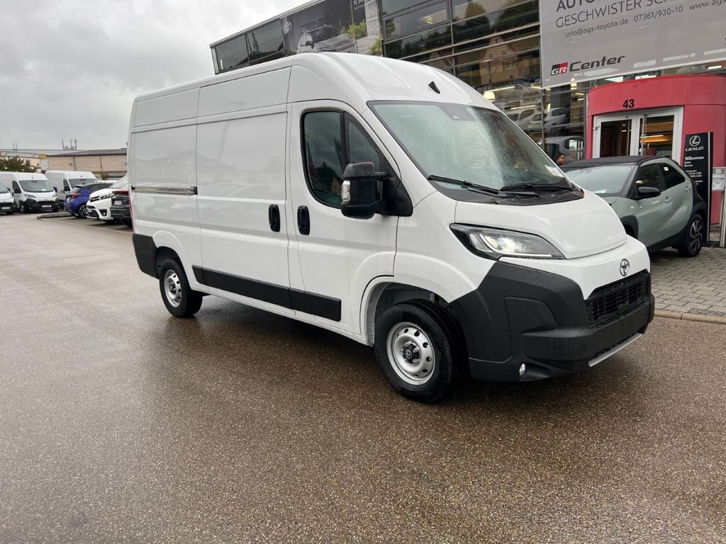 Toyota Proace Max 2025