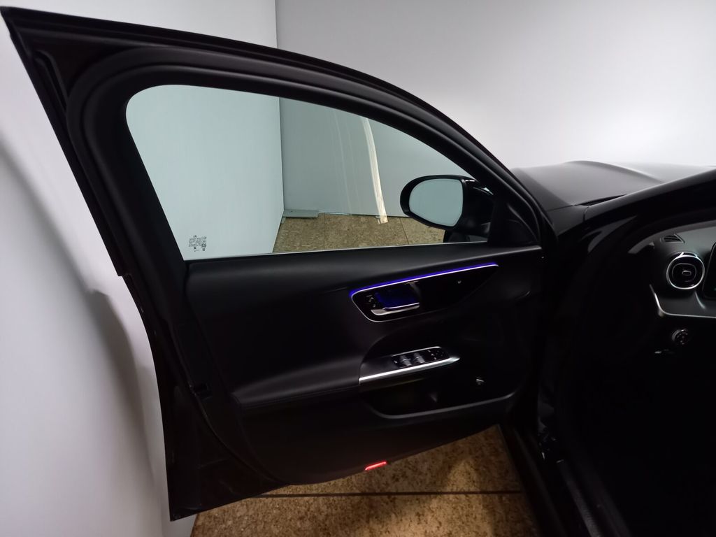 Mercedes-Benz C 200 2024