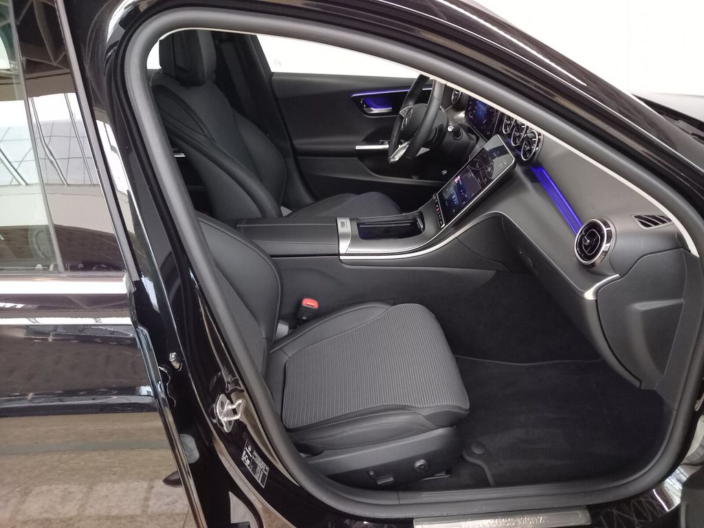 Mercedes-Benz C 200 2024