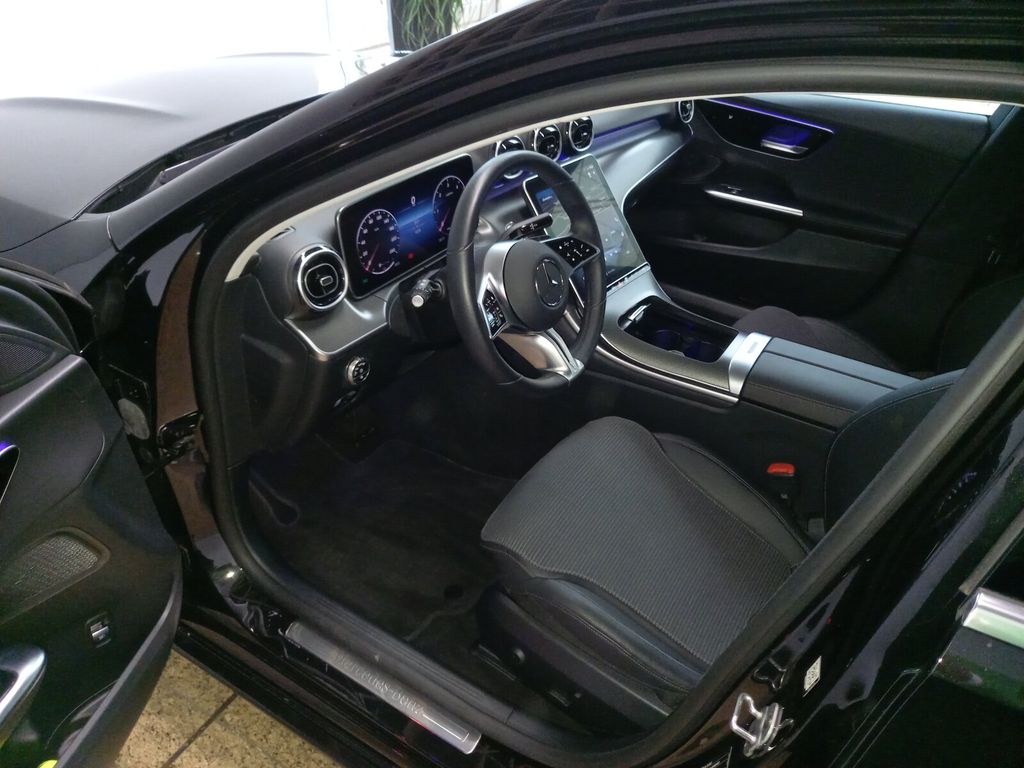 Mercedes-Benz C 200 2024