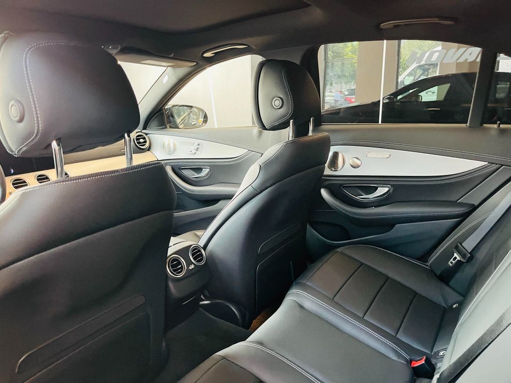 Mercedes-Benz E 400 2023