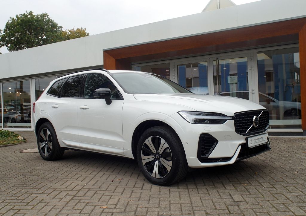 Volvo XC60 2025