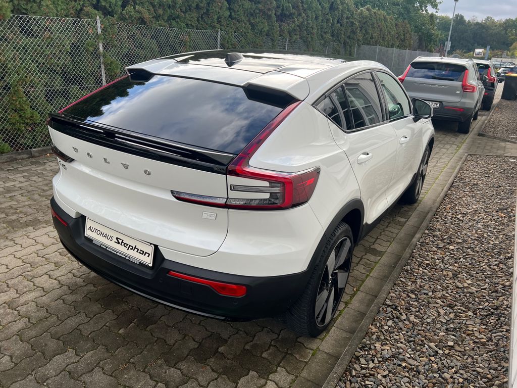 Volvo C40 2022