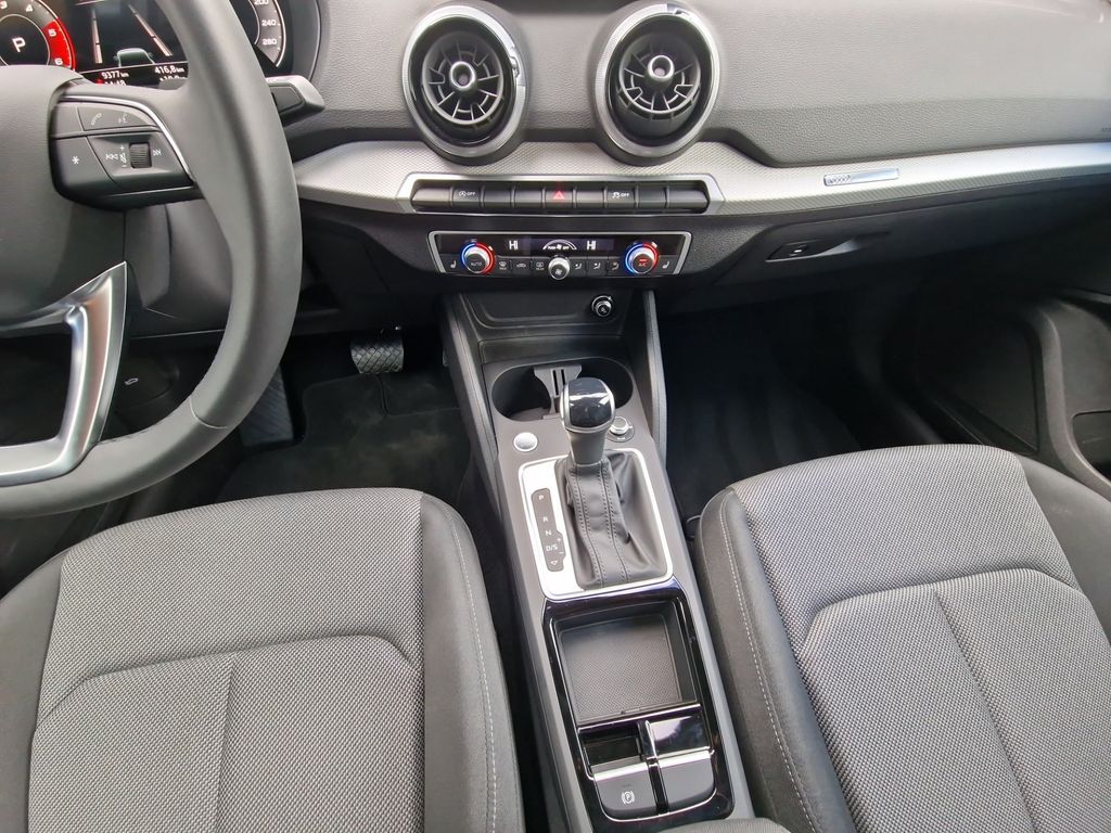 Audi Q2 2024