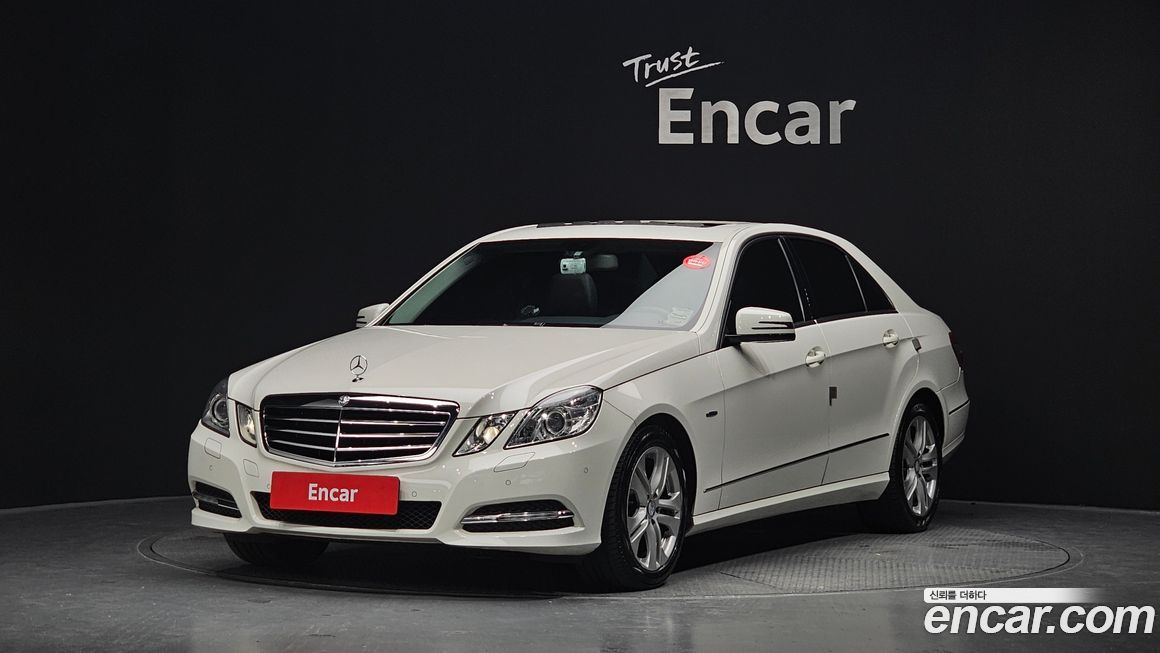 Mercedes-Benz E-Class 2011