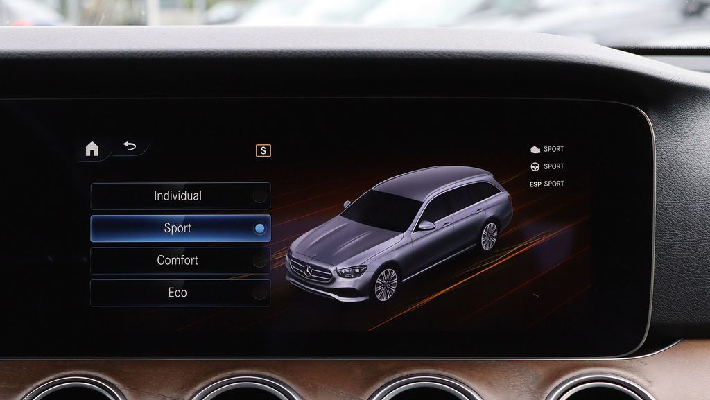Mercedes-Benz E 220 2022
