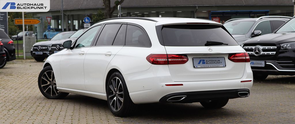 Mercedes-Benz E 220 2022