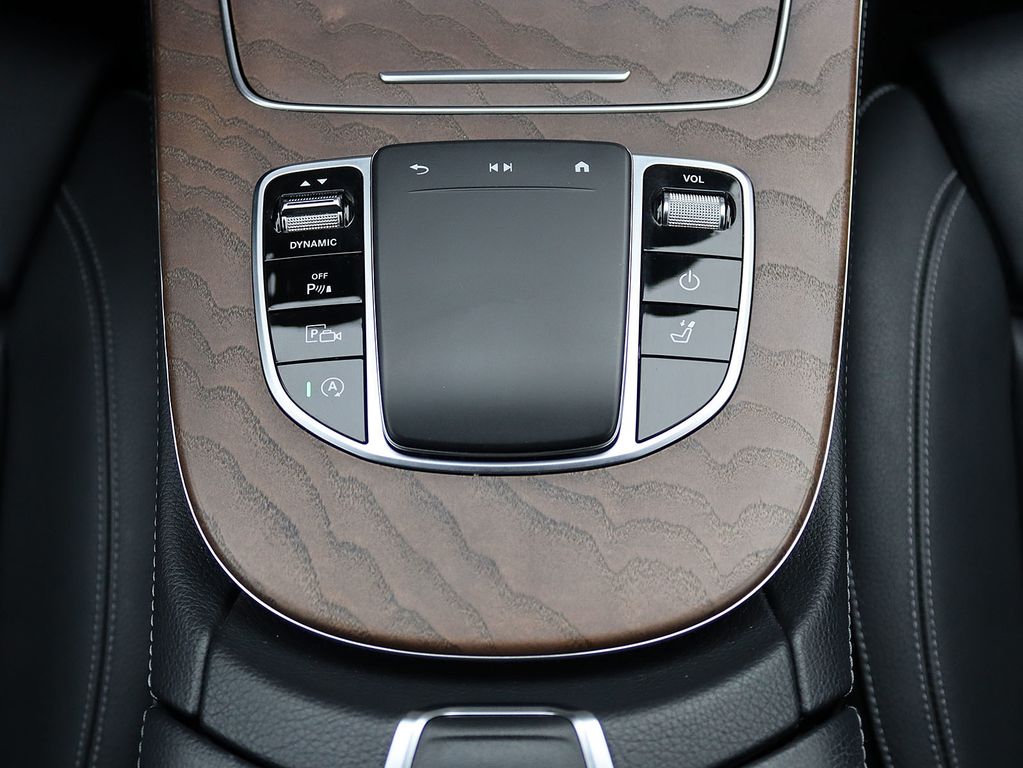 Mercedes-Benz E 220 2022