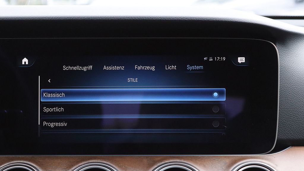 Mercedes-Benz E 220 2022