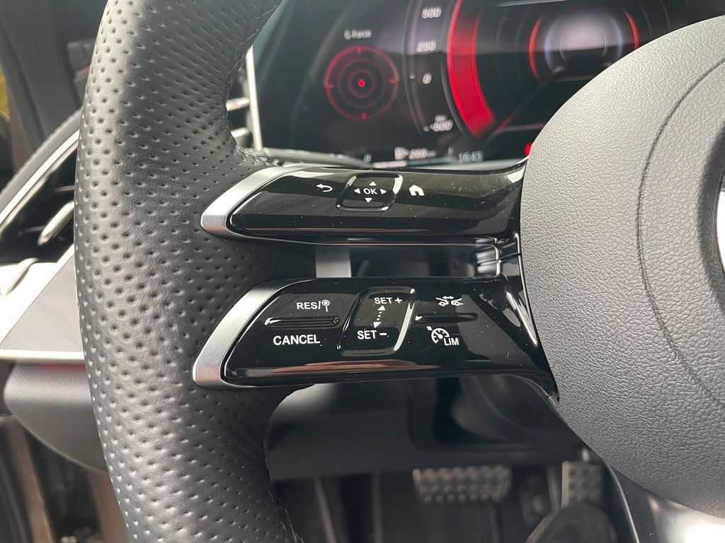 Mercedes-Benz E 300 2024